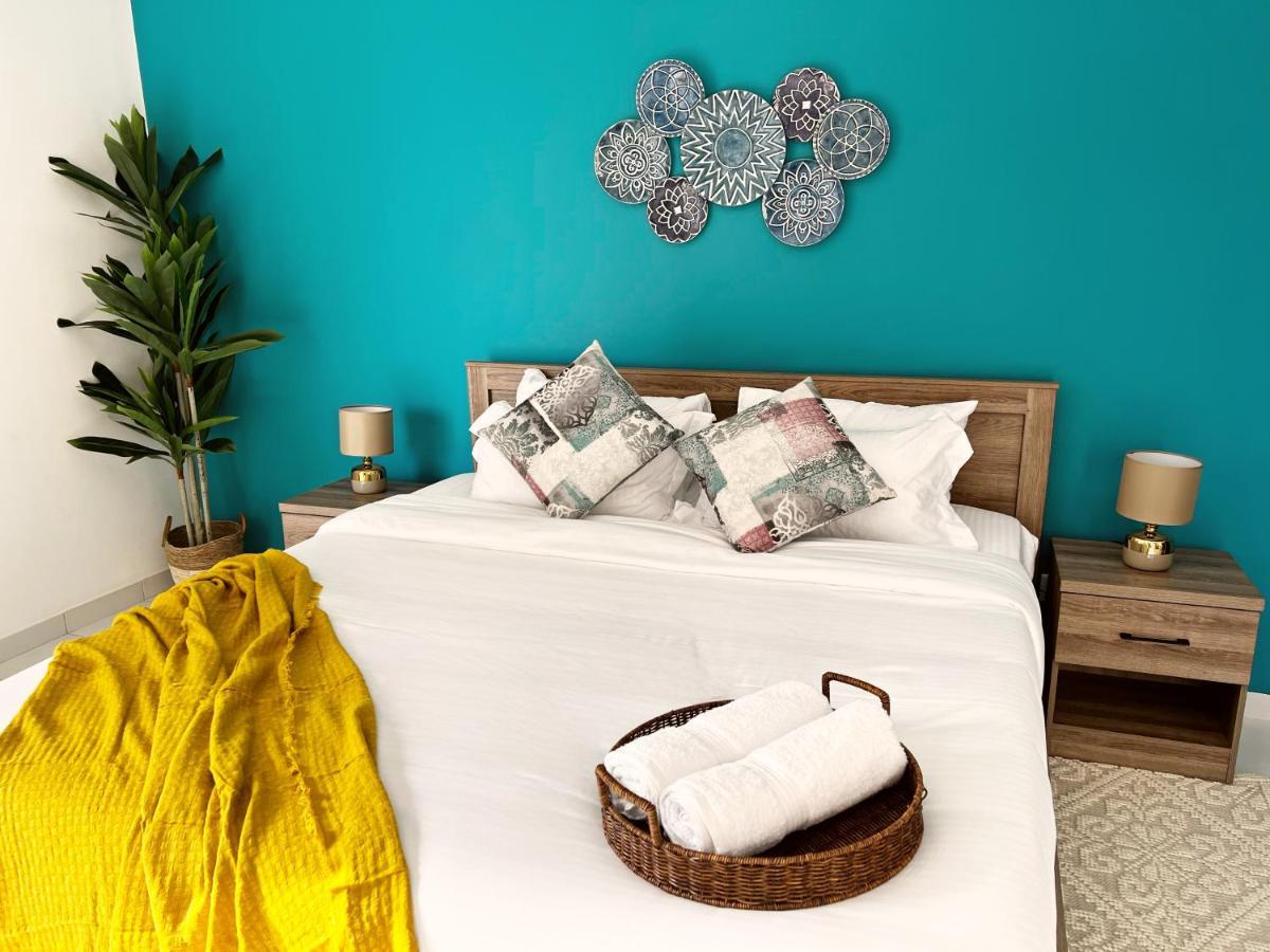 Newly Renovated Marina & Sea View Family Condo Dubai Bagian luar foto